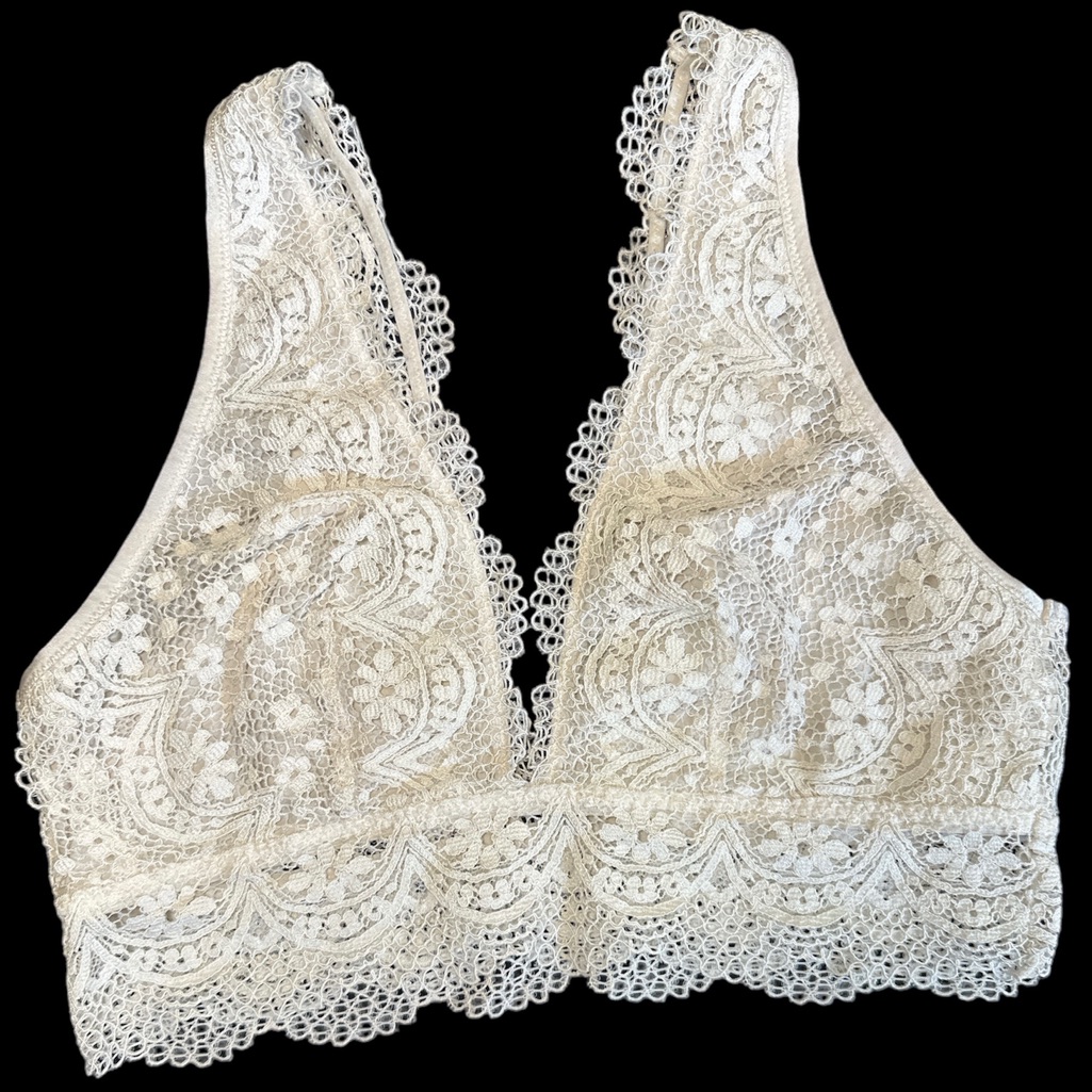 Victoria Secret | Lace Bralette | Large